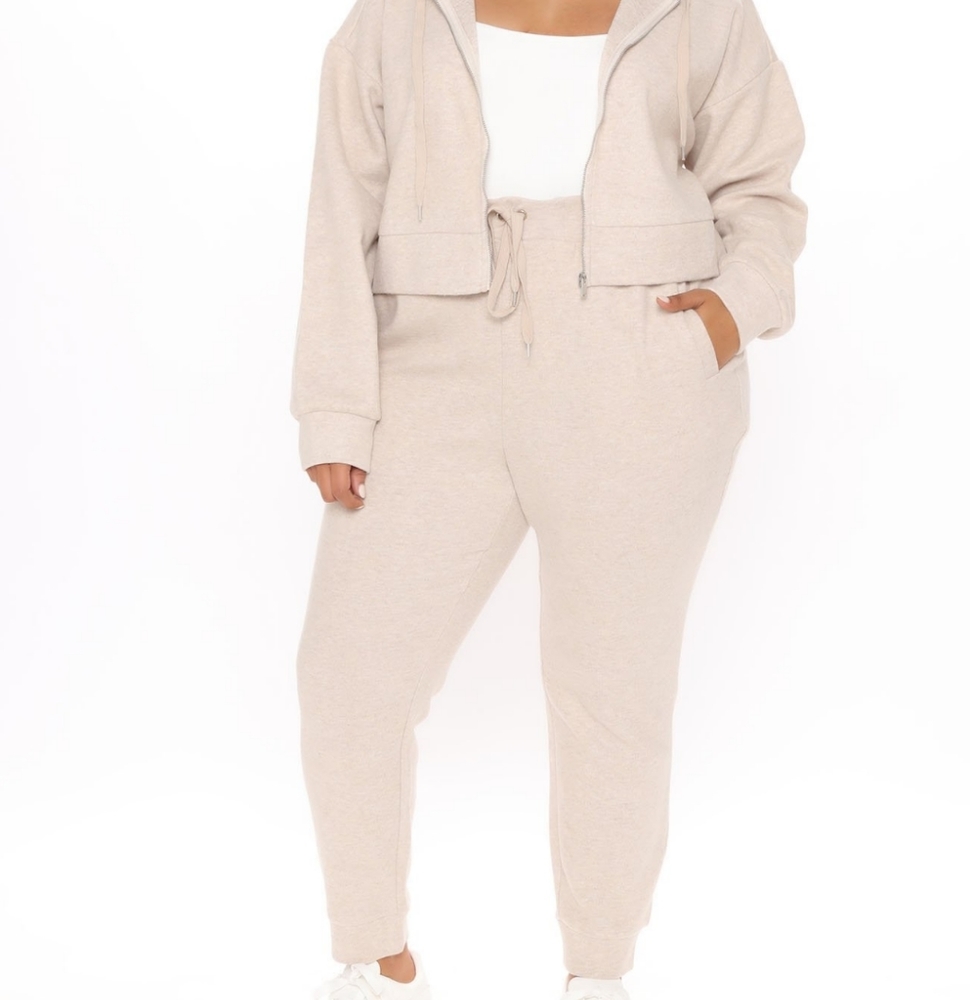 NWT 1X Taupe Hooded Cropped Full Zip Up Jogger Set
